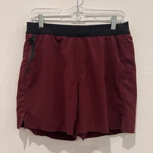 Ten Thousand Interval Short Mens medium 5” Burgundy Performance Lined Running
